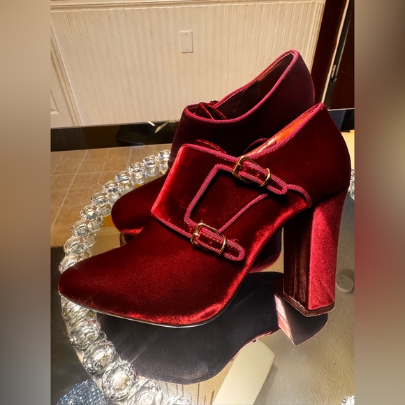 Tory Burch Carley Velvet Ankle Boots In Burgundy. Size 10.5 - Picture 7 of 16